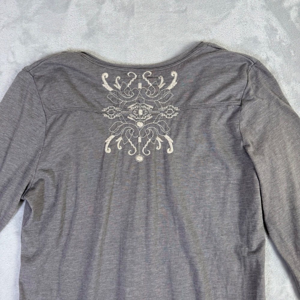 JW Los Angeles Tunic Top Women Medium Gray Embroidered V-Neck 3/4 Sleeve Boho - Picture 12 of 15